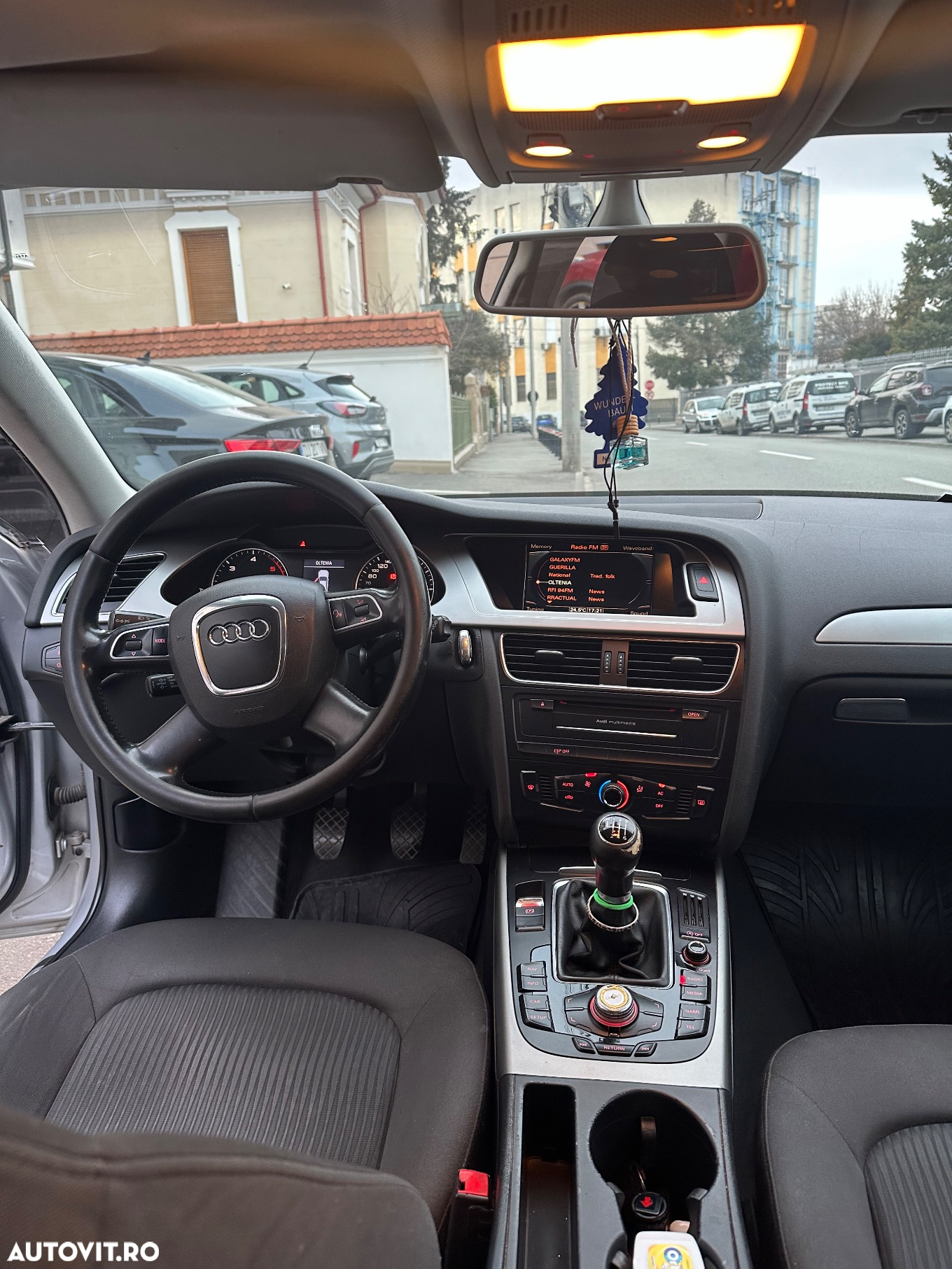 Audi A4 2.0 TDI B8 - 8