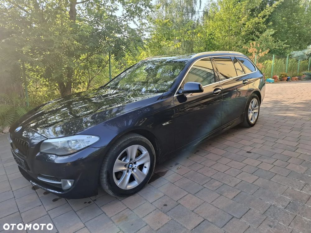 BMW Seria 5 530d xDrive - 4