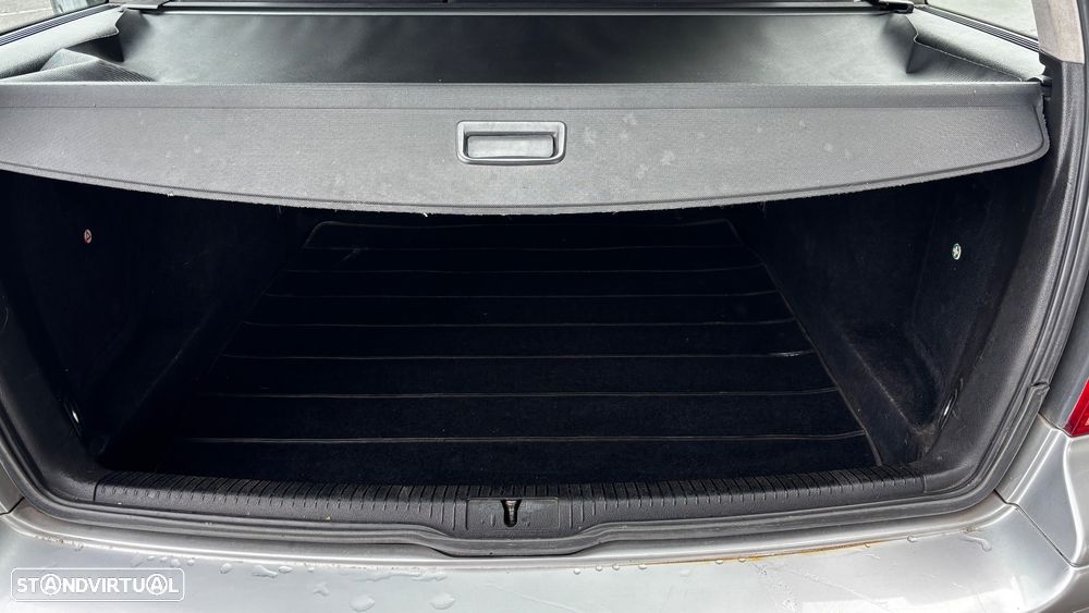 VW Golf 1.4i Confortline JE+AC - 9