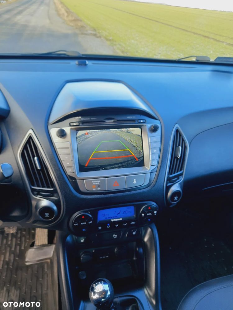 Hyundai ix35 - 16