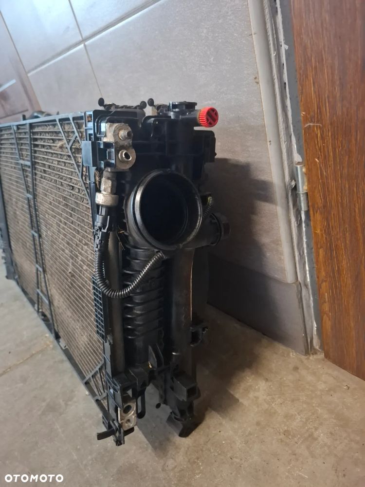 Chłodnice komplet wentylatory Opel Insignia A 2,0 CDTI 2015 rok - 2