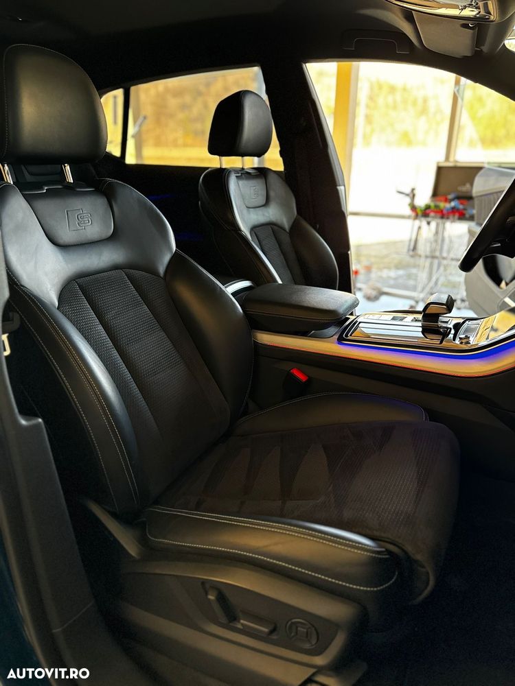 Audi Q8 50 TDI quattro Tiptronic MHEV - 12