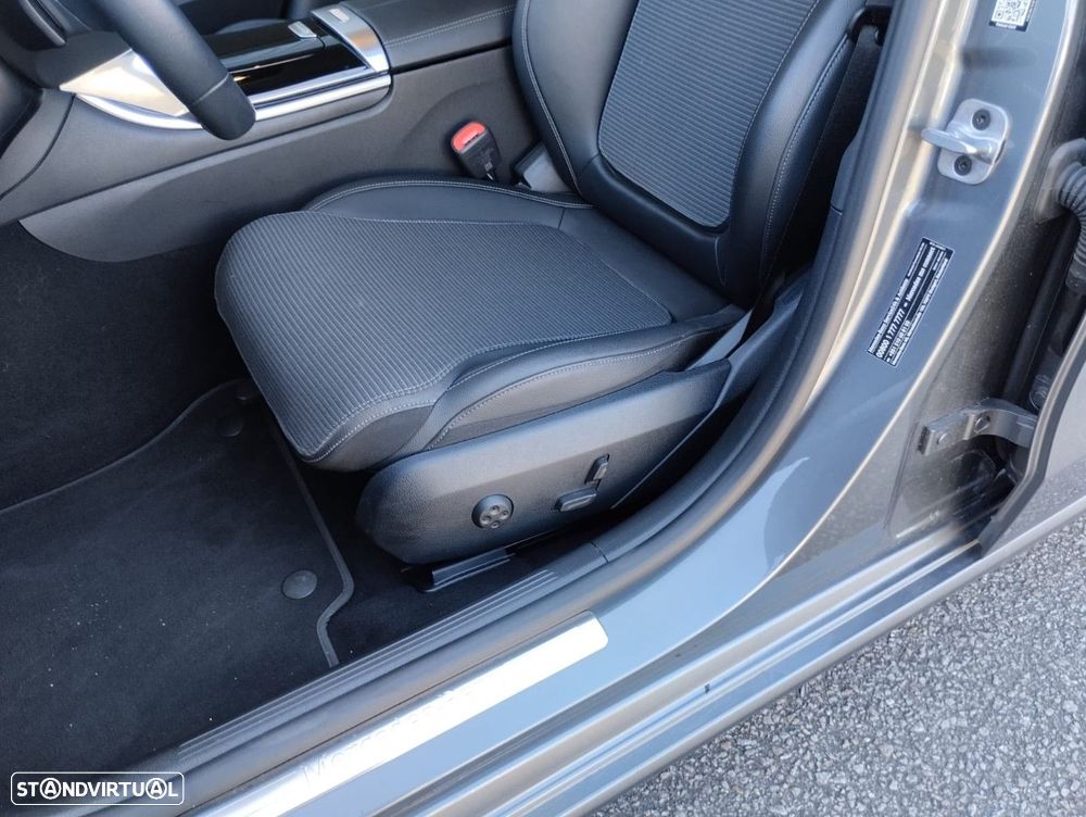 Mercedes-Benz C 300 de Avantgarde - 6