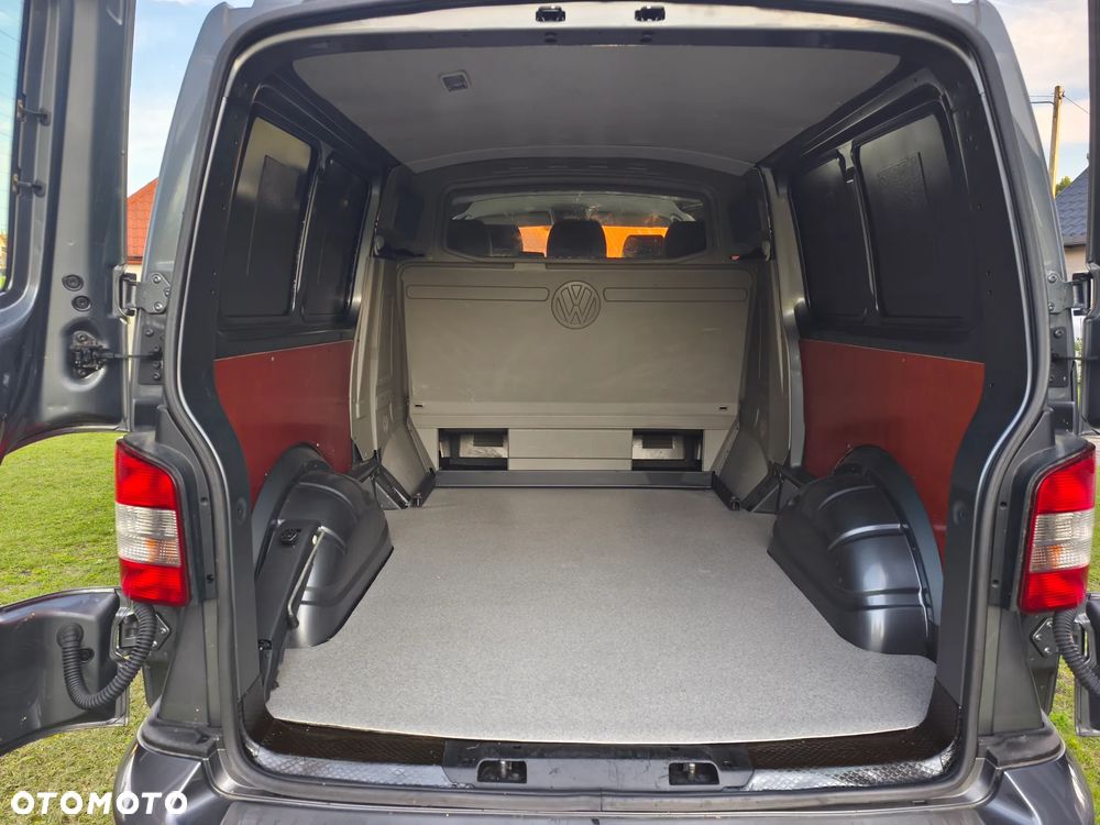 Volkswagen Transporter - 14