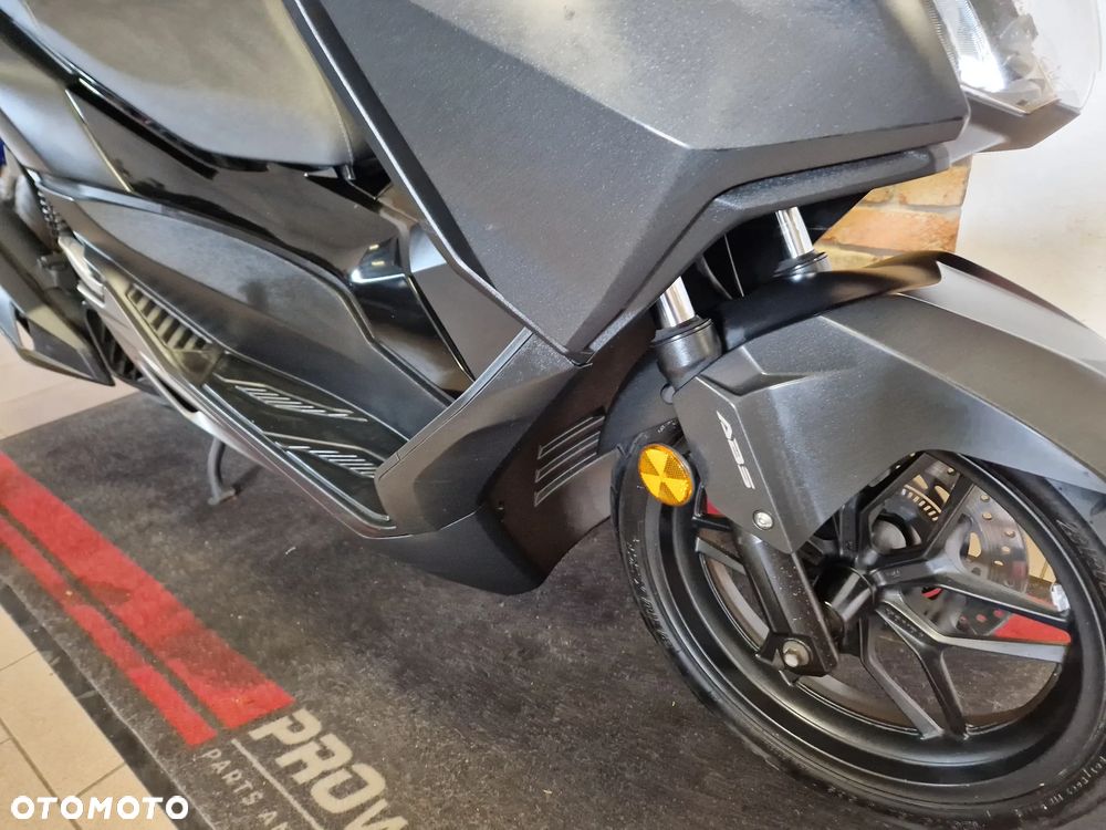 Honda NSS - 31