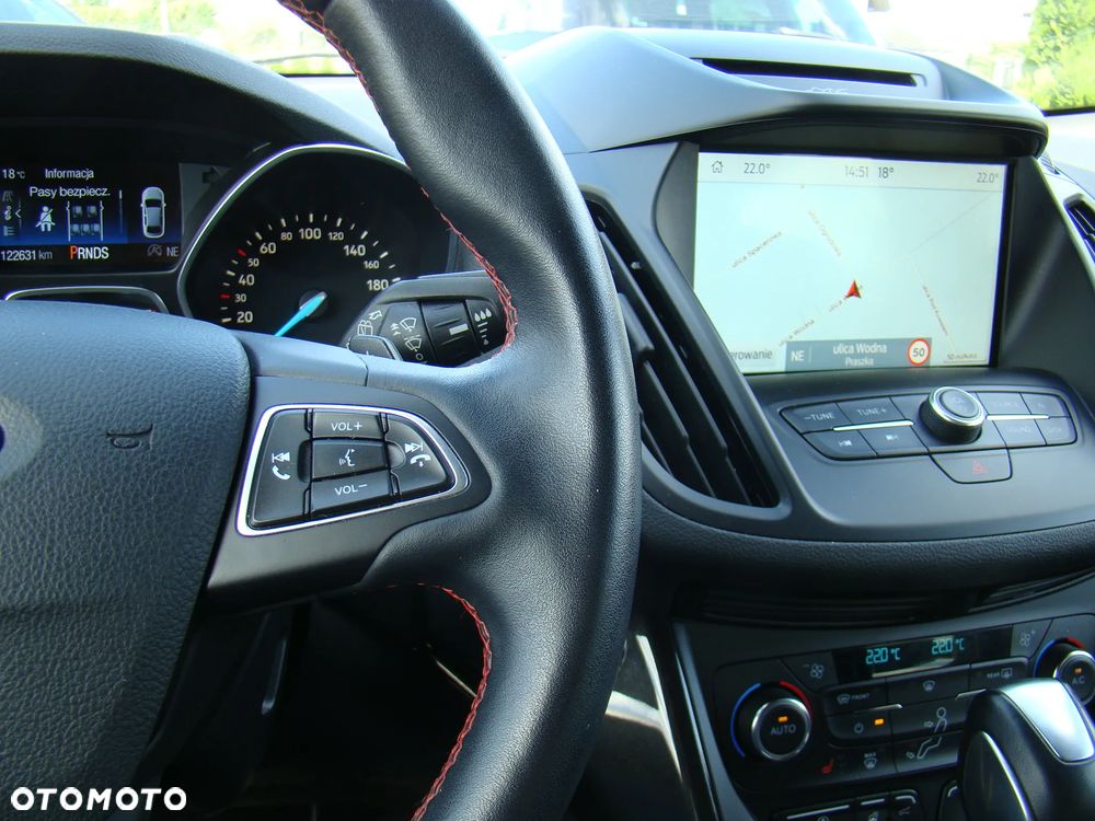 Ford Kuga 2.0 EcoBoost 4x4 ST-Line - 28