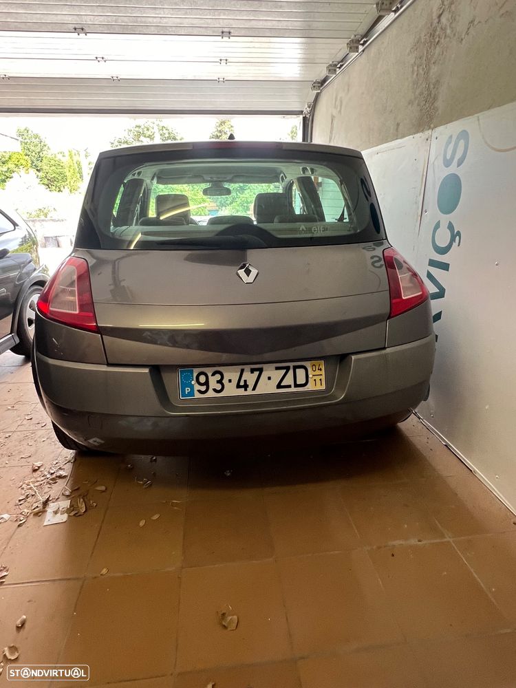 Renault Mégane 1.4 Confort Authentique - 6