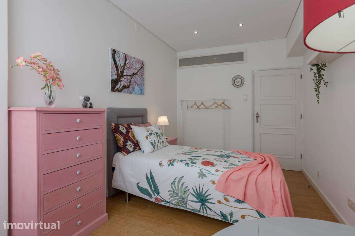 Apartamento com 3 quartos - localizado em Santo Ildefonso Porto - Grande imagem: 5/26