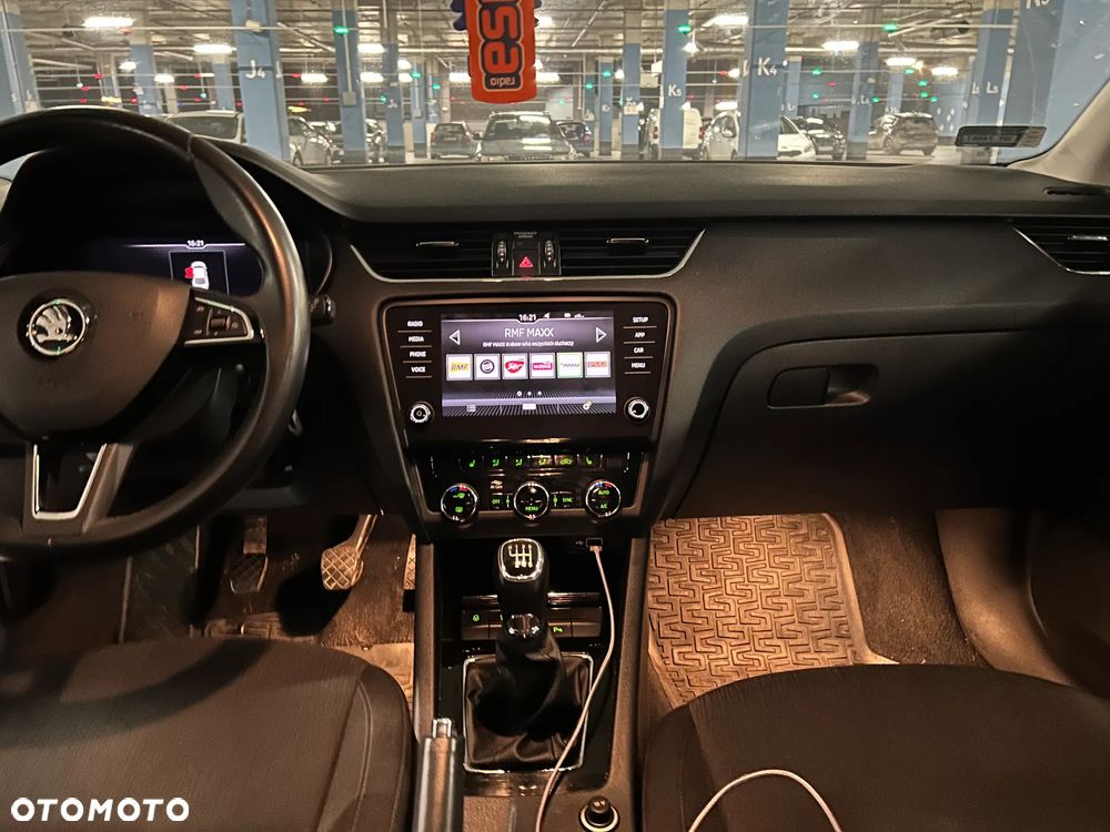 Skoda Octavia 1.5 TSI GPF ACT Ambition - 16