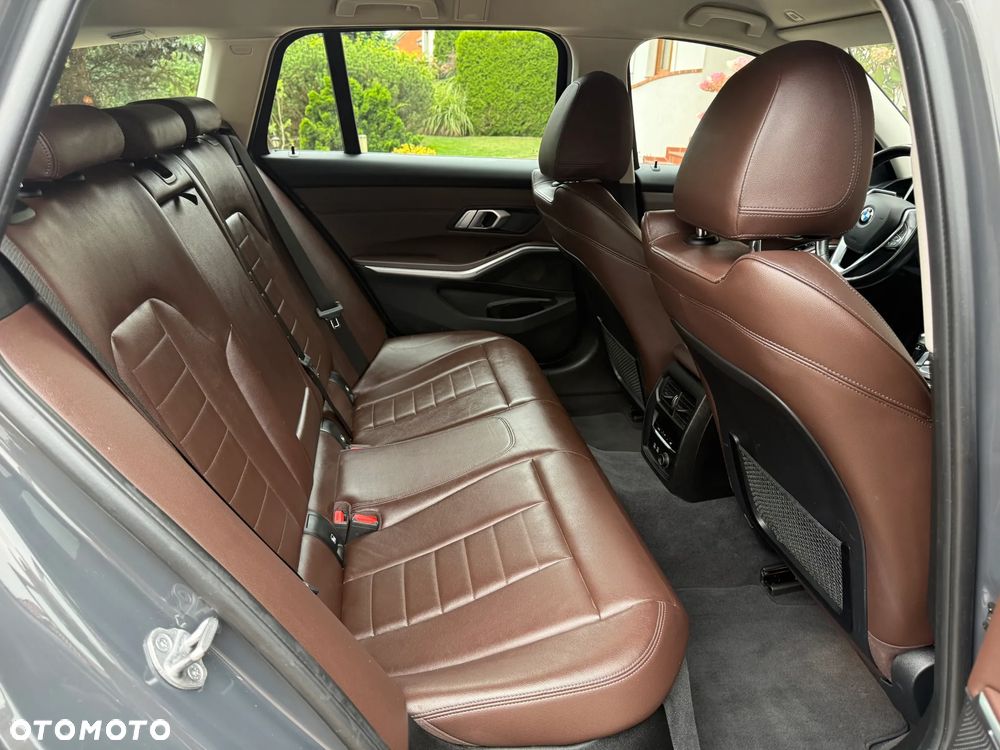 BMW Seria 3 - 14