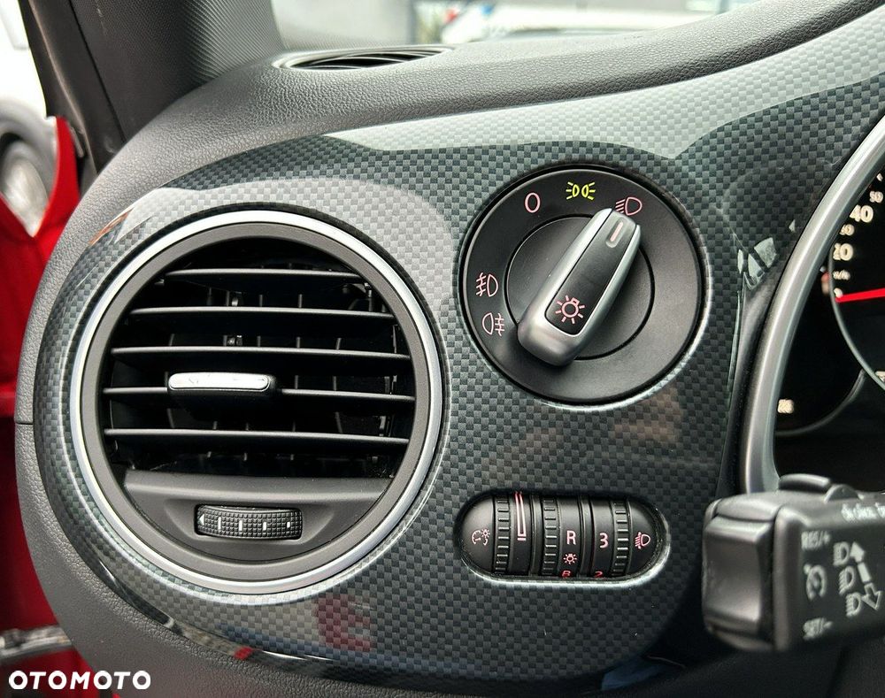 Volkswagen Beetle 2.0 TSI DSG Exclusive Sport - 15