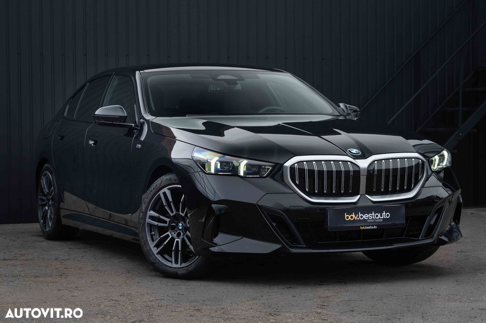 BMW Seria 5 520d AT MHEV - 40