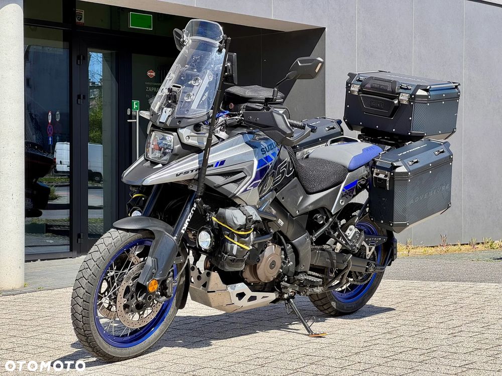 Suzuki V-STROM - 17