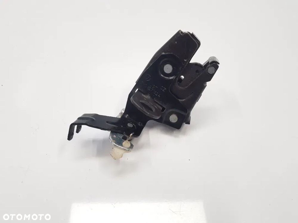 Zamek drzwi prawy tył vw T5 Caddy 7h0827162a - 4