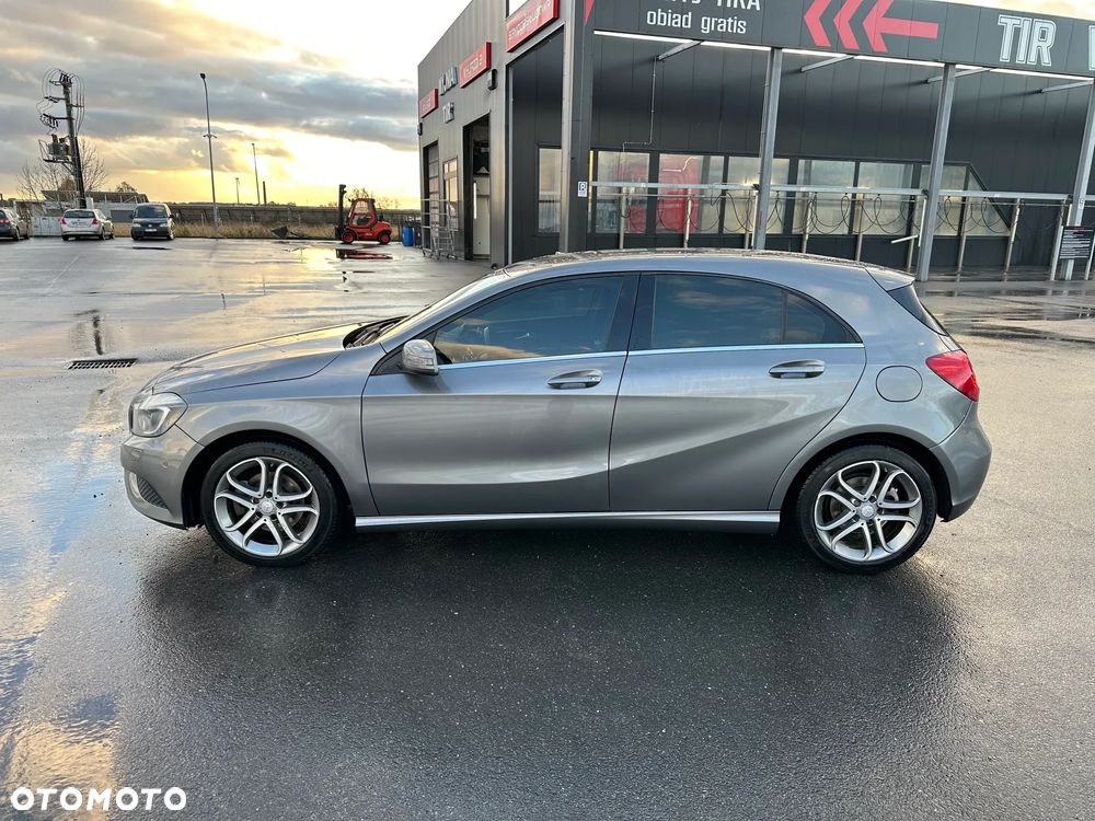Mercedes-Benz Klasa A 200 d 7G-DCT Urban - 2