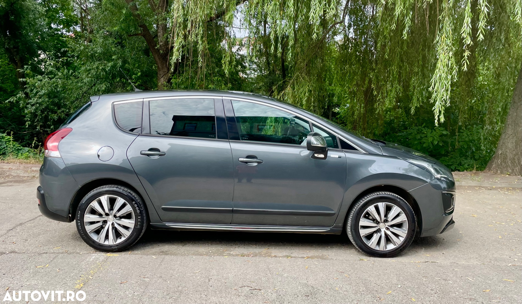 Peugeot 3008 e-HDi FAP 115 EGS6 Stop&Start Allure - 21