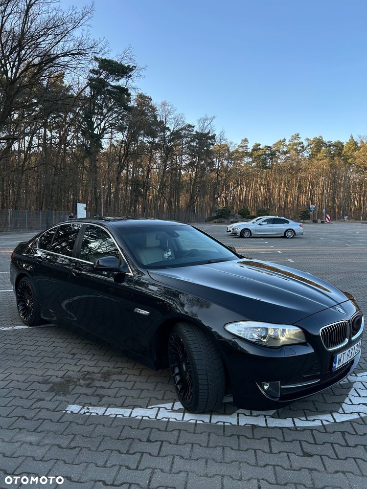 BMW Seria 5 520d - 3