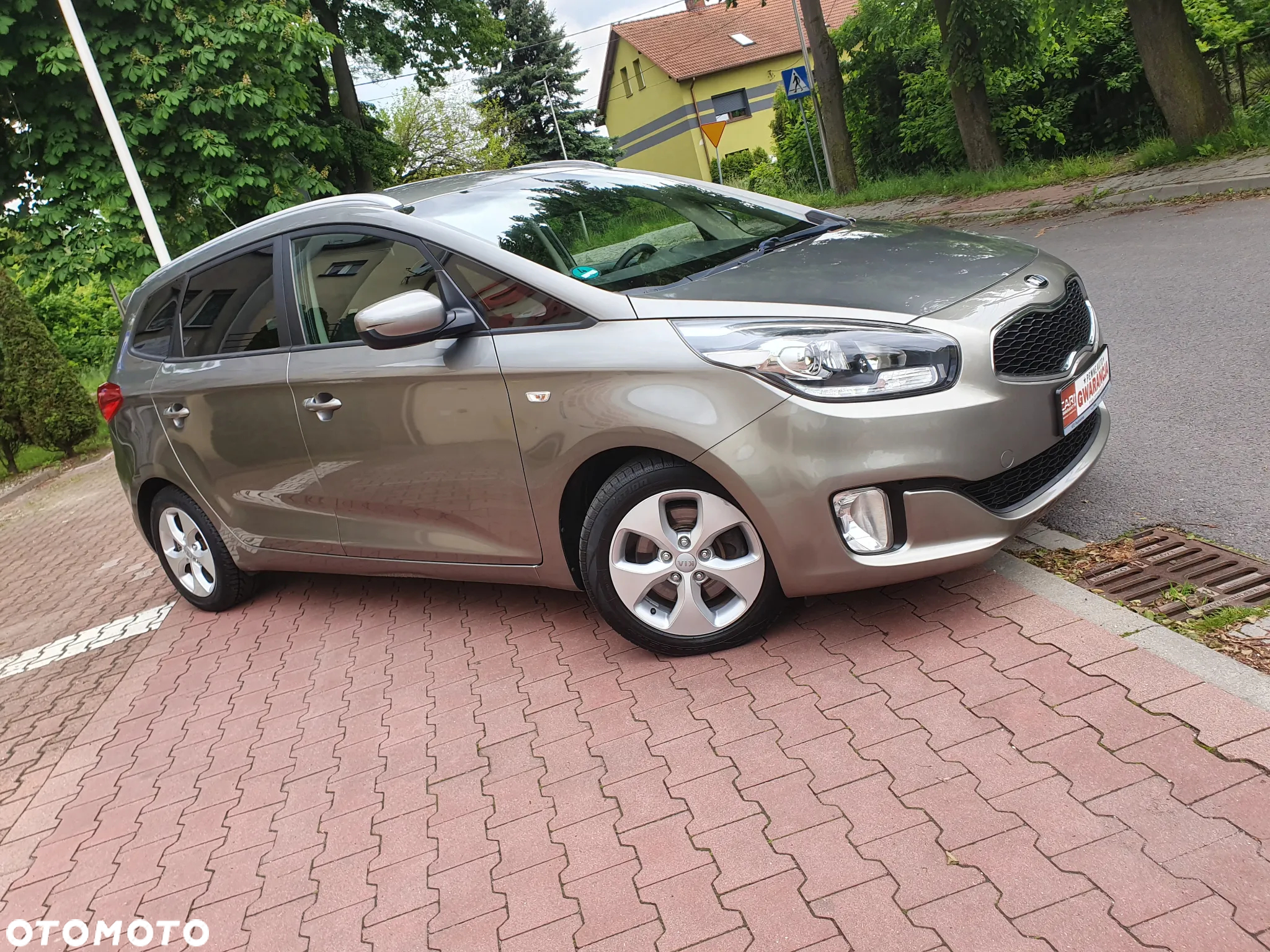 Kia Carens 2.0 GDI XL 7os - 32
