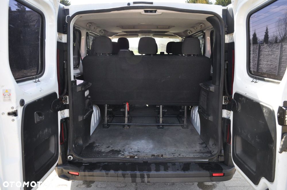 Renault Trafic - 9