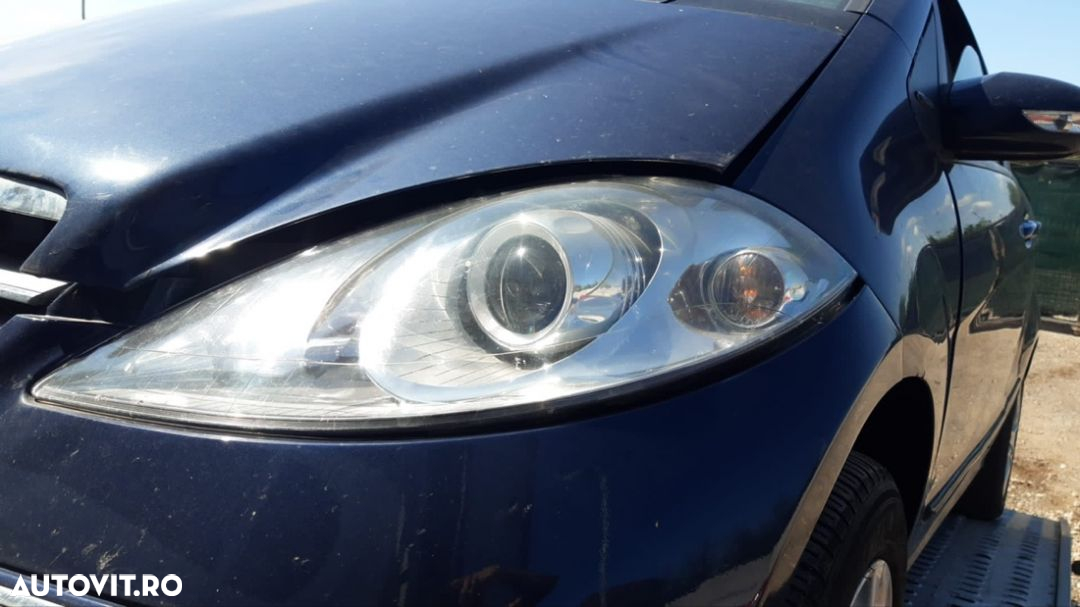 FARA GRILA STERGATOARE mercedes  A class elegance w169 2005 1.5 benzină 1498cmc 70kw cutie automata hidramată  cod Motor :266.920 capota bara fata far aripa geam geamuri Haion lunetă jante roti stop kit airbag - 3