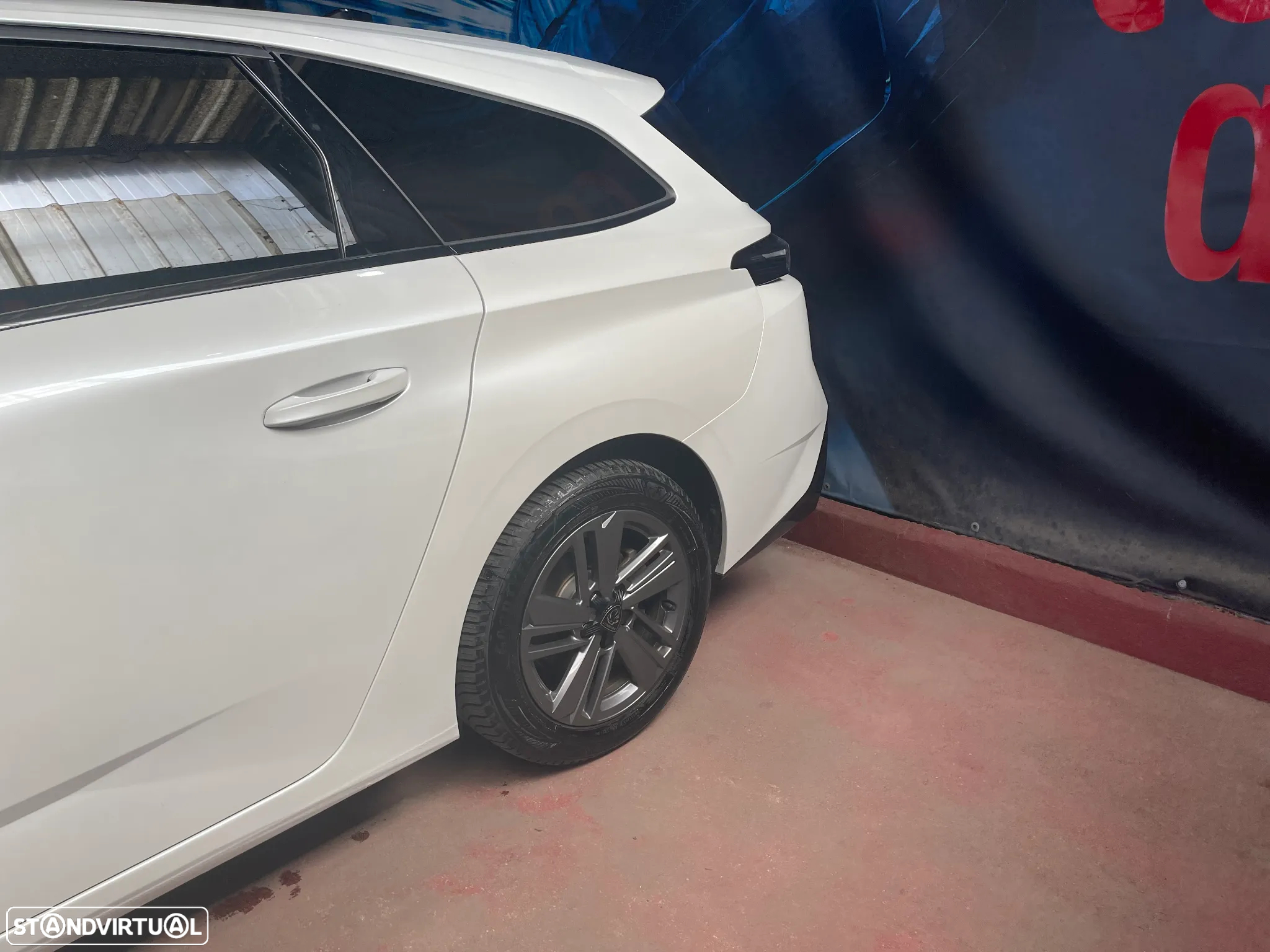 Peugeot 308 SW 1.5 BlueHDi Allure - 20