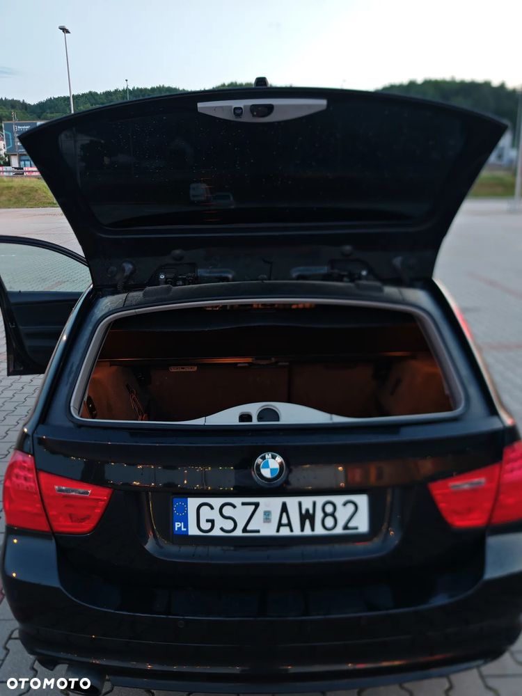 BMW Seria 3 318d - 24