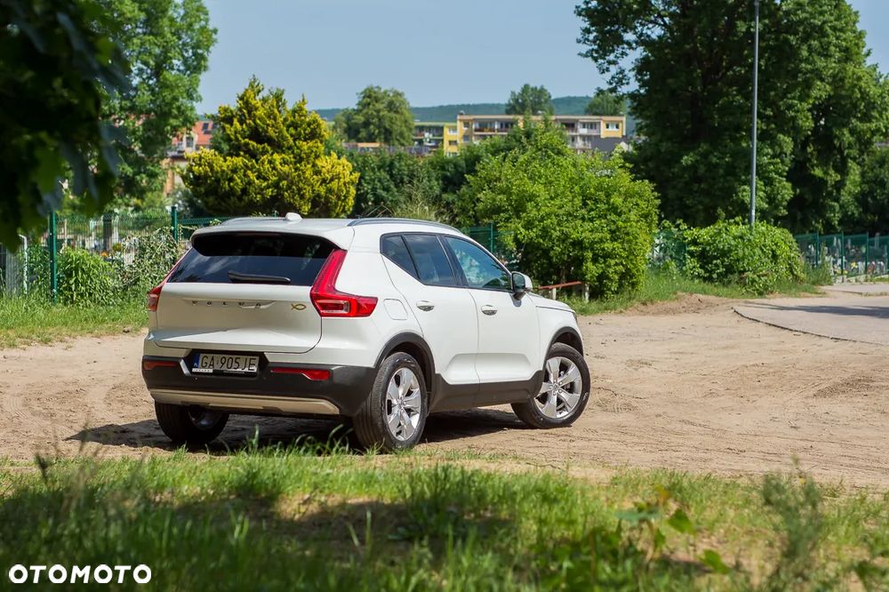 Volvo XC 40 T3 Momentum Pro - 5
