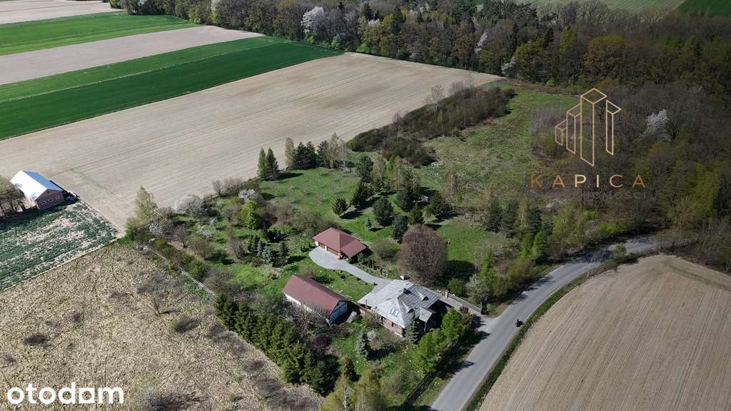 Urokliwy dom w stylu dworkowym 136m² działka 2,4h - Pełny obrazek: 2/18