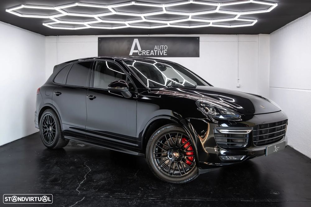 Porsche Cayenne GTS Tiptronic S - 1