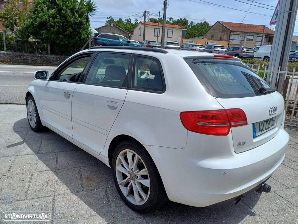 Audi A3 Sportback 1.6 TDI Ambiente - 3