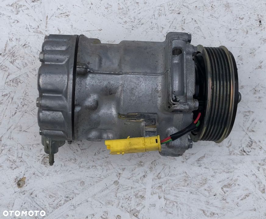 Pompa Klimatyzacji 2.2 EURO6 Opel Movano