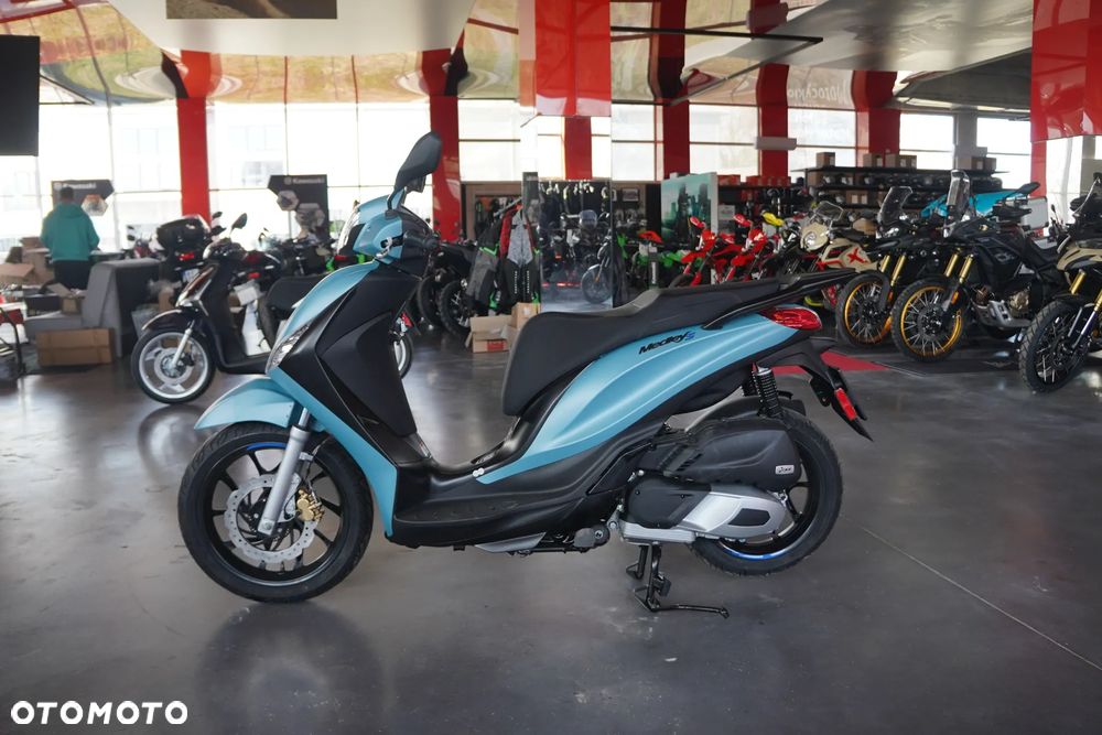 Piaggio Medley - 4