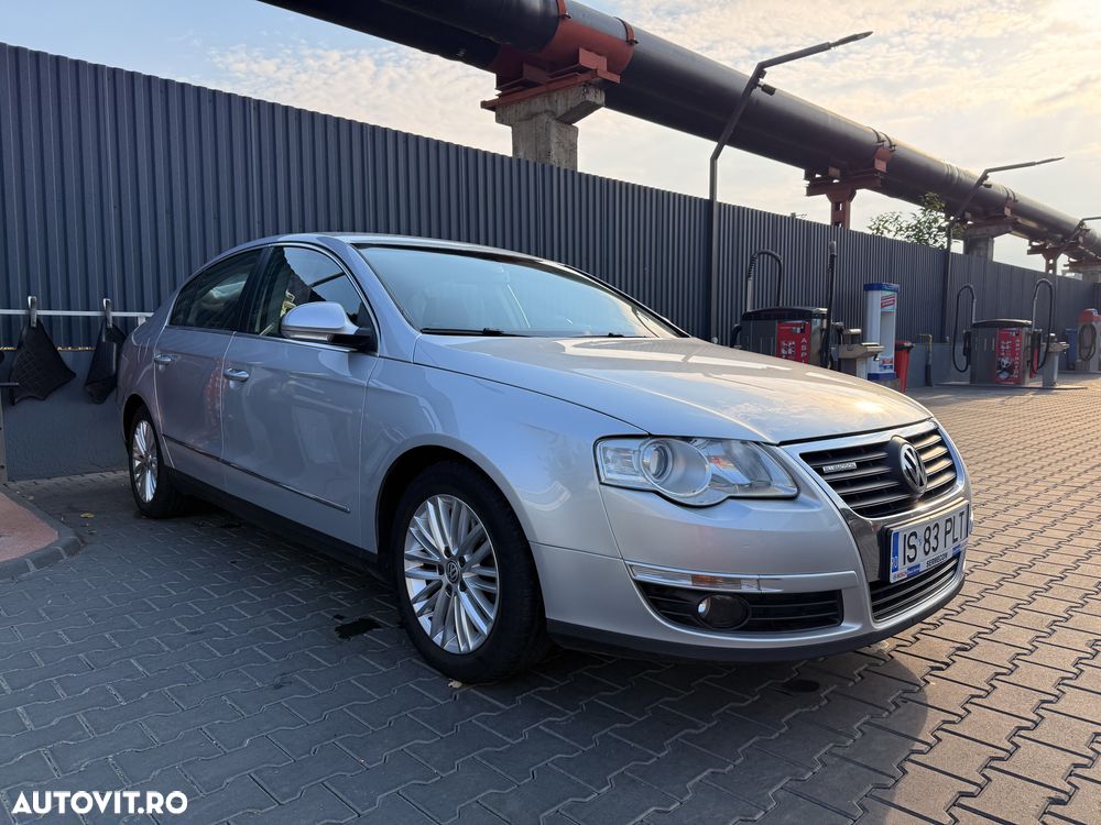 Volkswagen Passat 2.0TDI Comfortline DPF Bluemotion Technology - 1