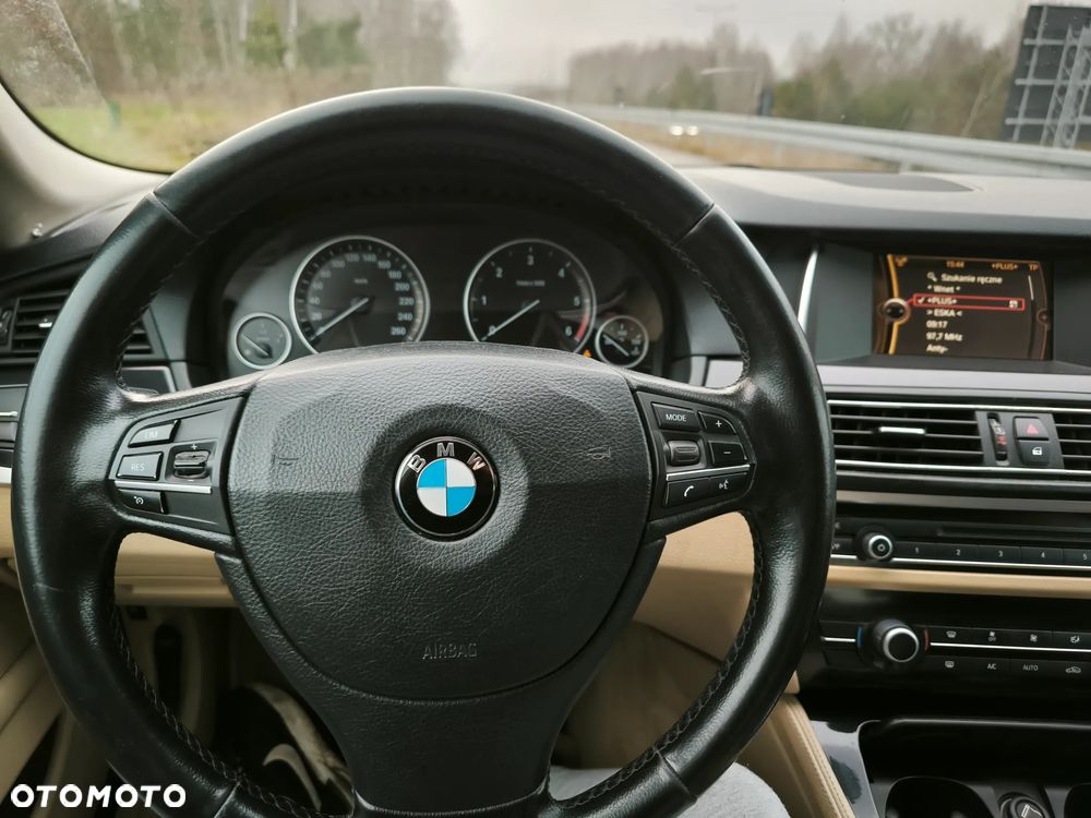 BMW Seria 5 518d - 7