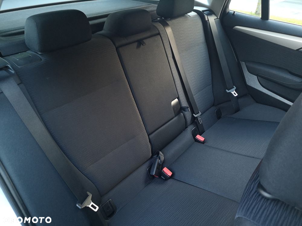 BMW X1 - 16