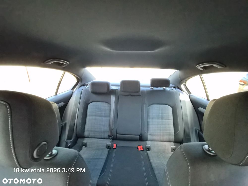 Volkswagen Passat 1.5 TSI EVO Business DSG - 18