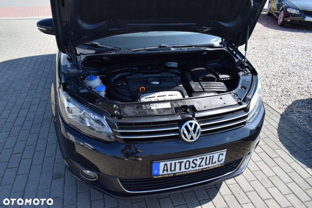 Volkswagen Touran - 14