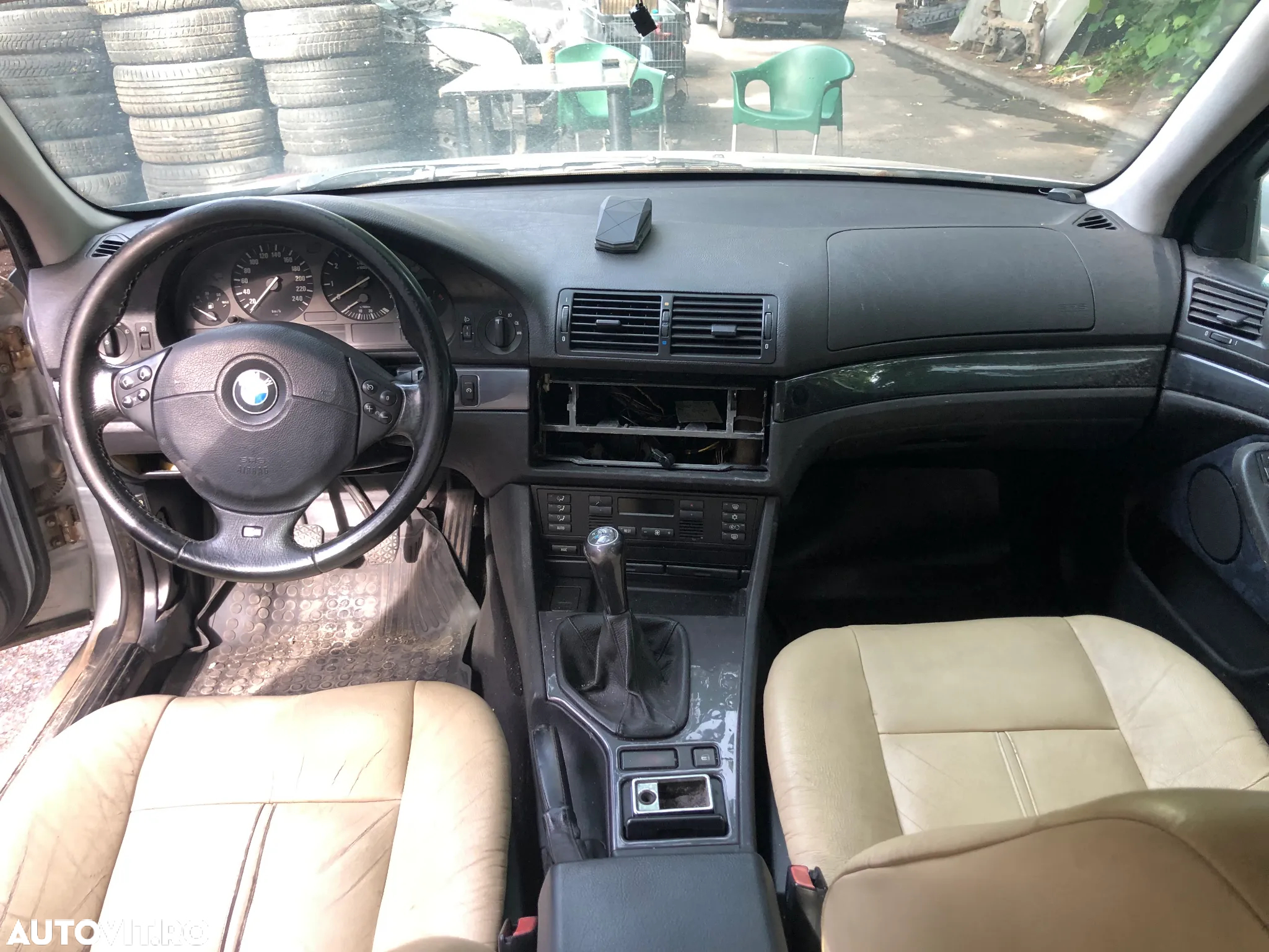Dezmembrez Bmw 520i seria 5 E39 gri argintiu 1999 - 4