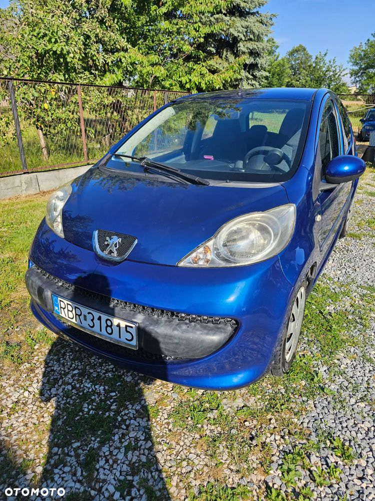 Peugeot 107 1.0 Trendy - 1