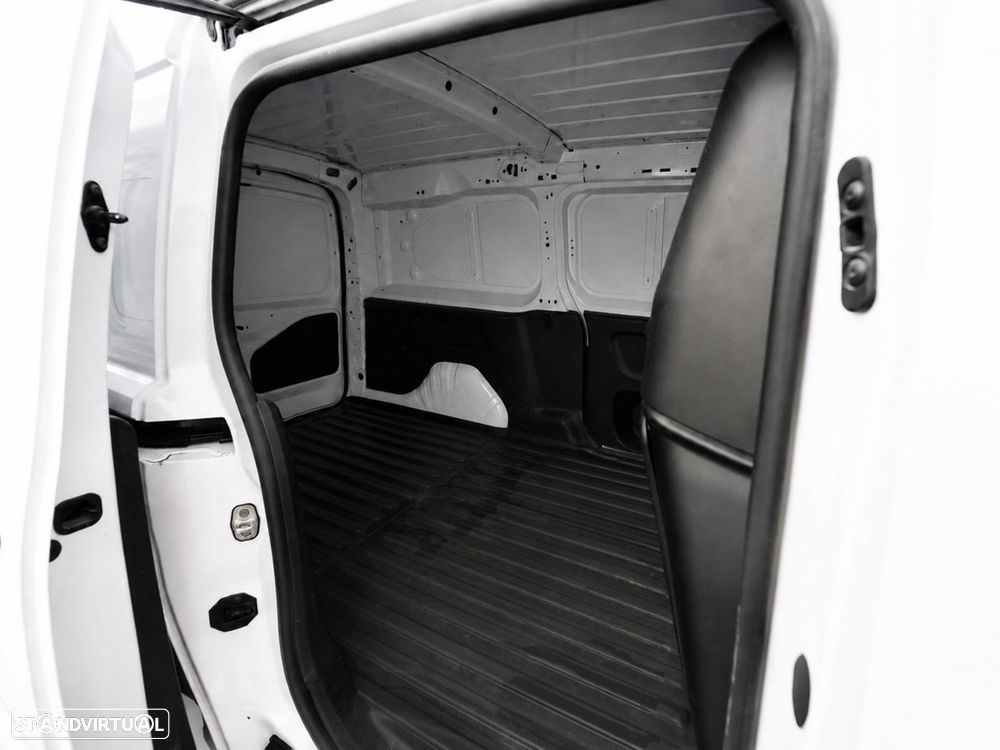 Toyota Proace City 1.5D L2 Exclusive - 13