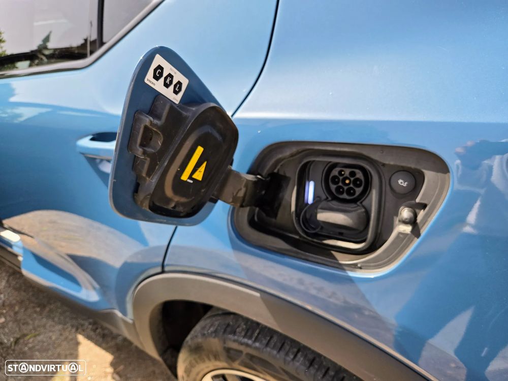 Volvo XC 40 Recharge Plus — fotografia 17