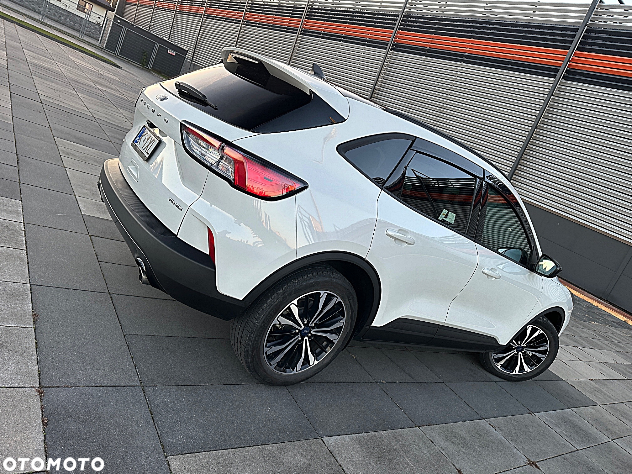 Ford Escape 1.5 EcoBoost AWD SE - 3