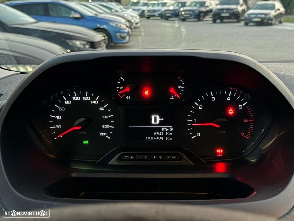 Peugeot Partner 1.6 BlueHDi L1 Pro 3L - 10