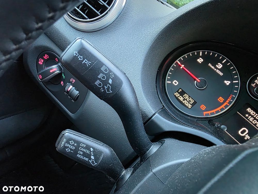 Audi A3 Sportback 2.0 TDI DPF S line Sportpaket - 40