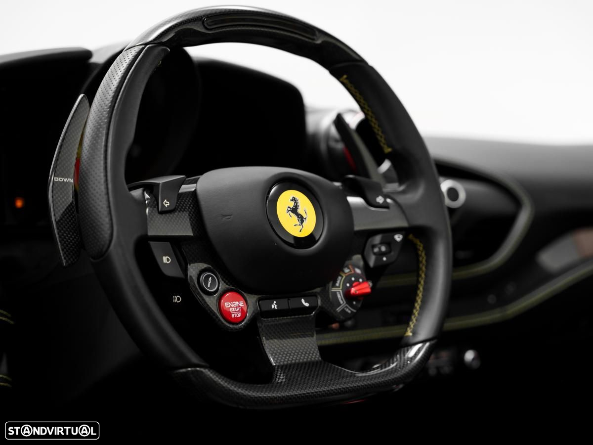 Ferrari F8 Tributo Spider - 20