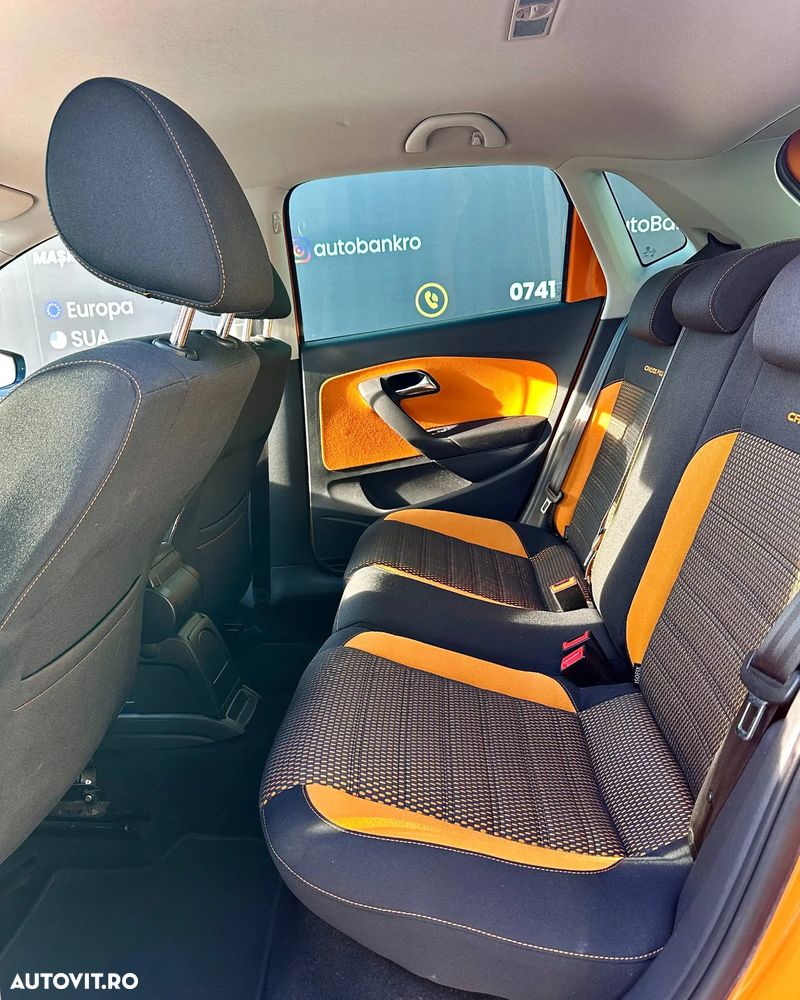 Volkswagen Polo 1.6 TDI Cross - 9
