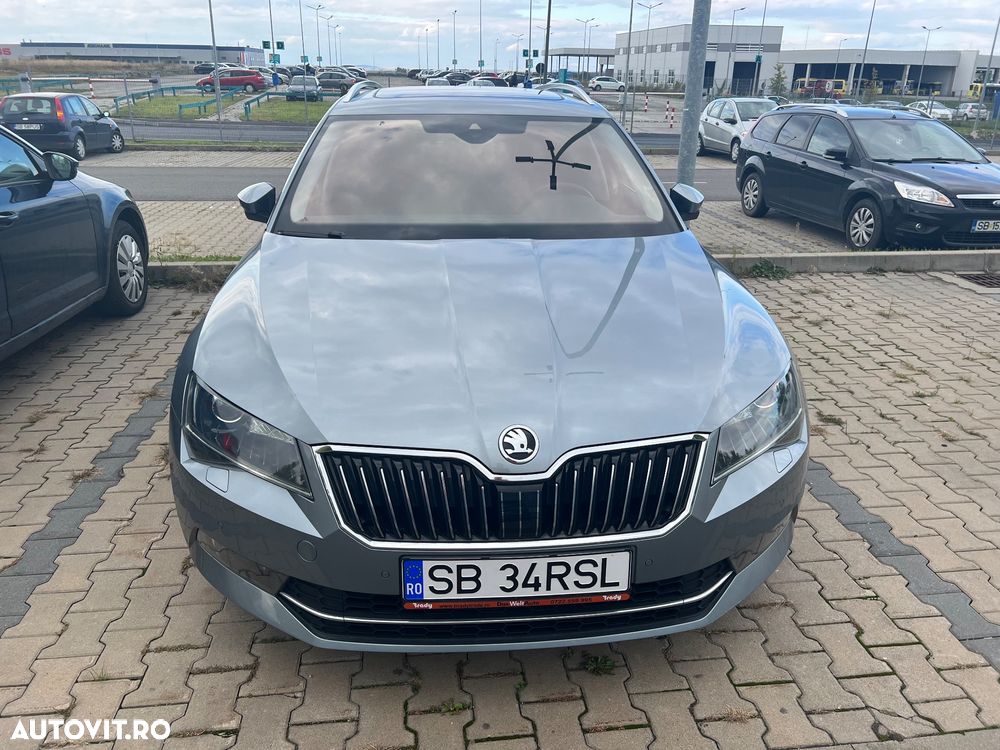 Skoda Superb 2.0 TDI DSG 4X4 Style - 13
