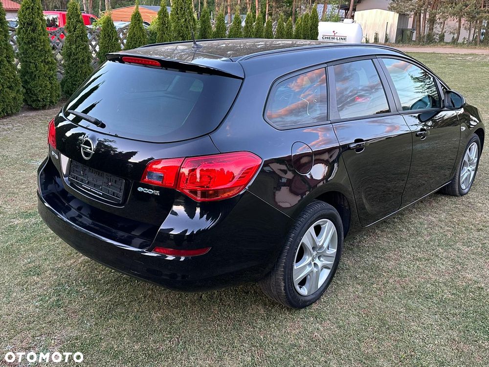 Opel Astra - 9