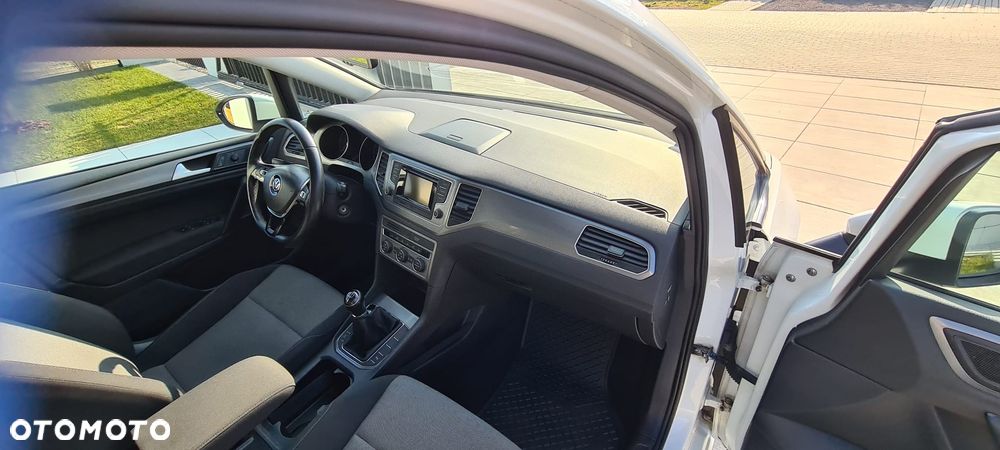 Volkswagen Golf Sportsvan - 17