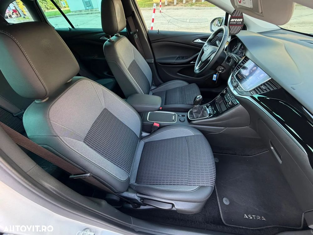 Opel Astra 1.5 D Start/Stop Business Elegance - 8